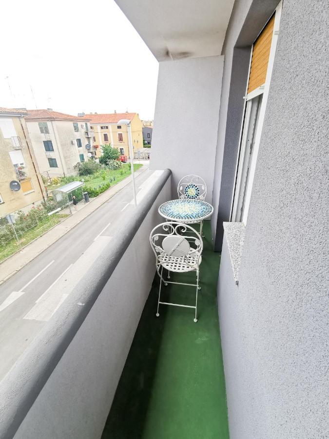 Sea Star Apartment Pula Exterior foto